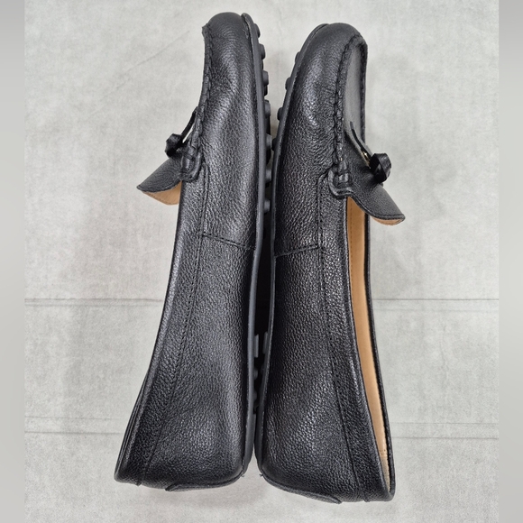Michael Michael Kors moccasin loafers women's 8 black leather bow logo charm - Picture 6 of 15